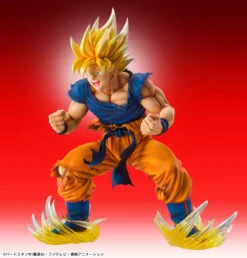 Super Figure Art Collection Dragon Ball Kai - Super Saiyan Son Goku